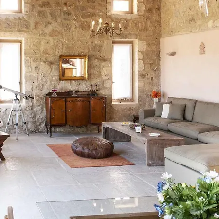 Mounty Island Villas-nefeli *