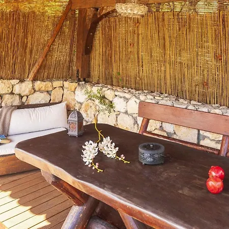 Mounty Island Villas-nefeli * Lazaráta