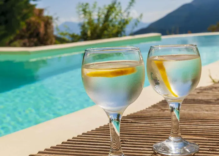 Mounty Island Villas-nefeli